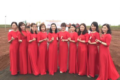 Hưởng ứng tuần lễ áo dài của CB,GV, CVN trường Nguyễn Văn Trỗi